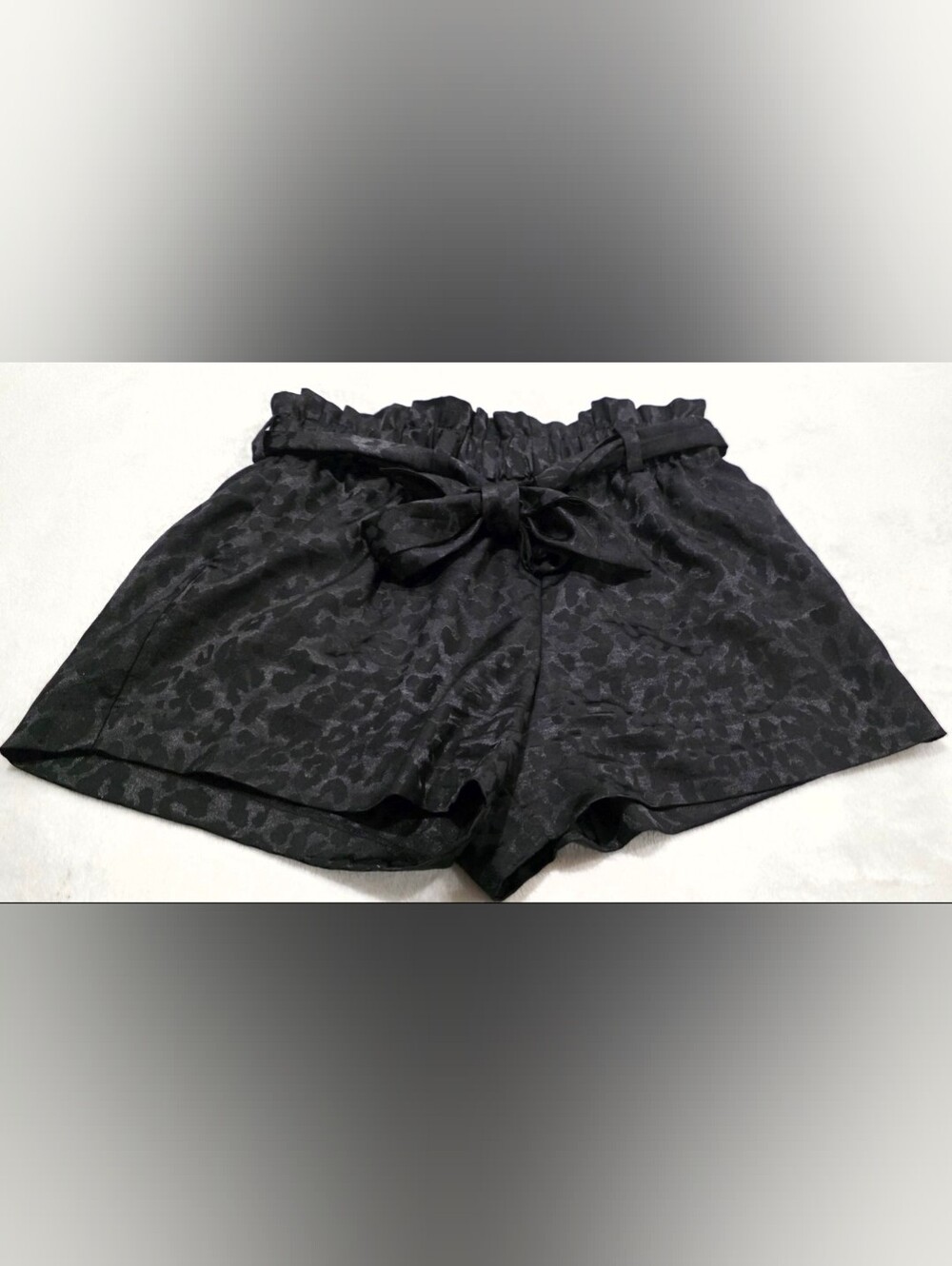 Generation Love New York Bailey Shorts in Black Leopard โข size Small